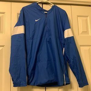 Nike Men’s Windbreaker Half-Zip Jacket
